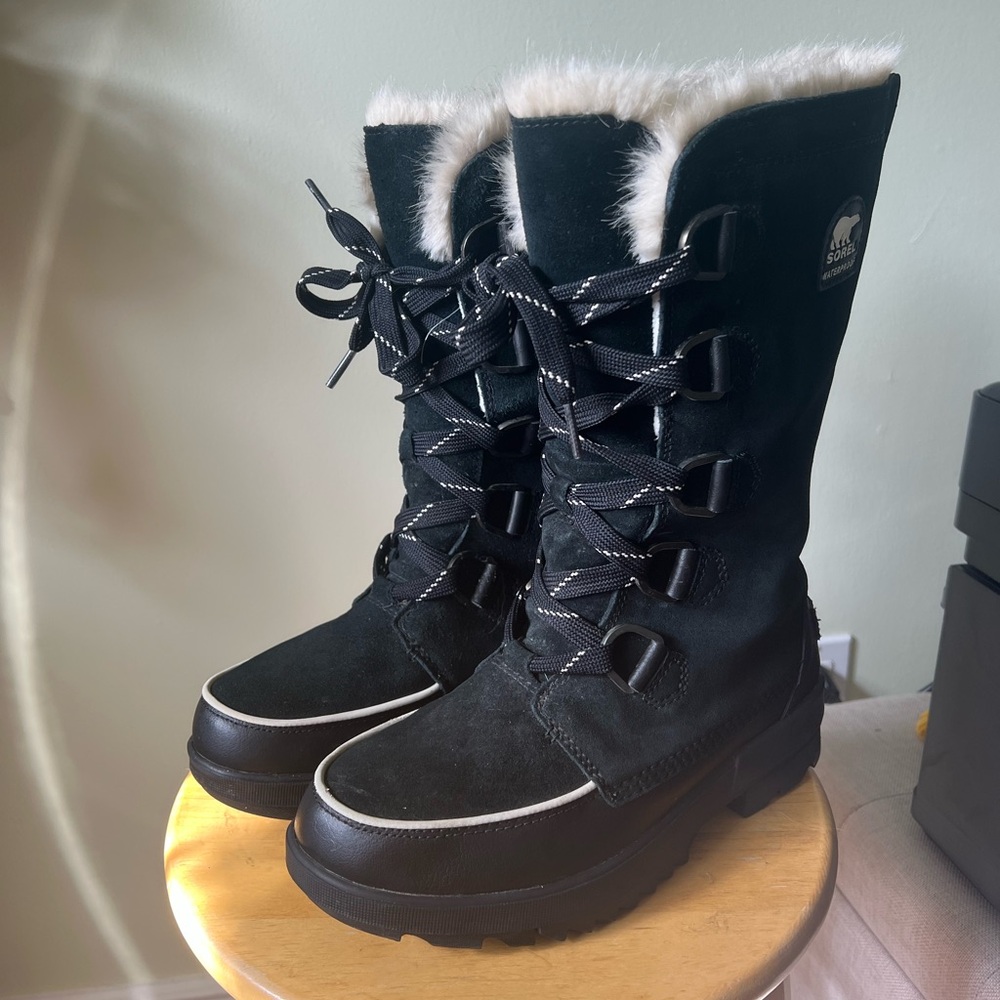 Sorel Black Trivoli IV Winter Boots